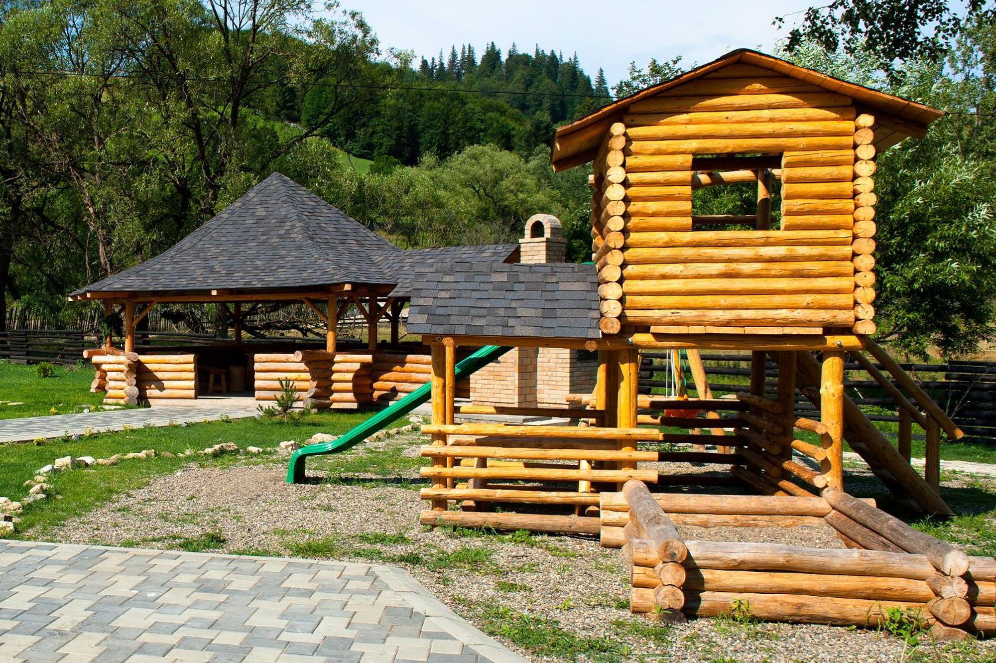Pension Piriu' Morii Gura Humorului Buitenkant foto